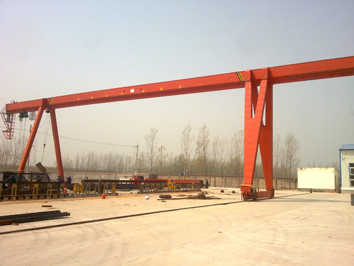20TMH箱型門式起重機